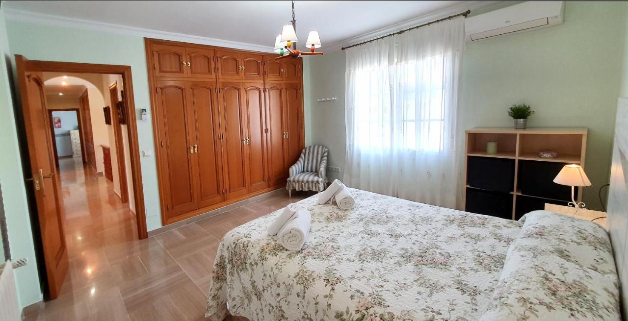 Golden Villa Costa Del Sol - Big Private Pool - Bbq - Good Location Fuengirola Buitenkant foto