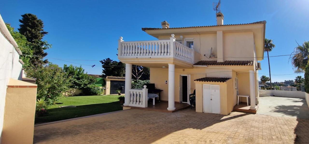 Golden Villa Costa Del Sol - Big Private Pool - Bbq - Good Location Fuengirola Buitenkant foto