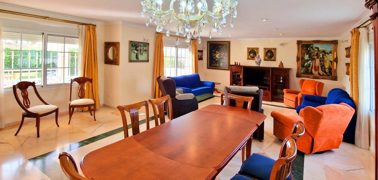 Golden Villa Costa Del Sol - Big Private Pool - Bbq - Good Location Fuengirola Buitenkant foto